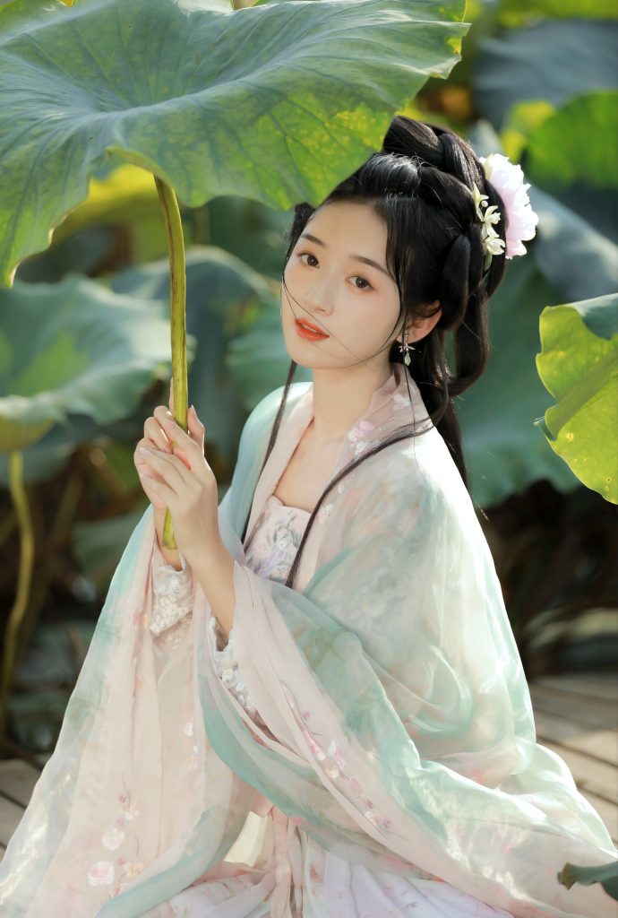 荷韵 - 作品作品 1/8 - 易姝专业作品摄影
