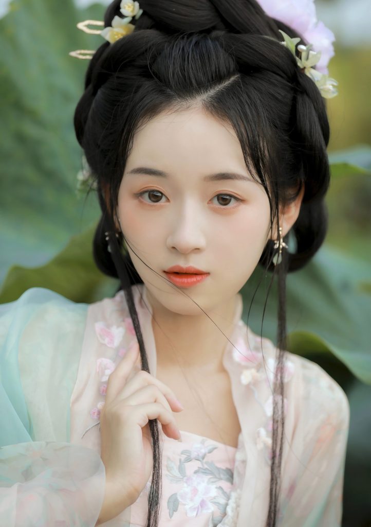 荷韵 - 作品作品 2/8 - 易姝专业作品摄影