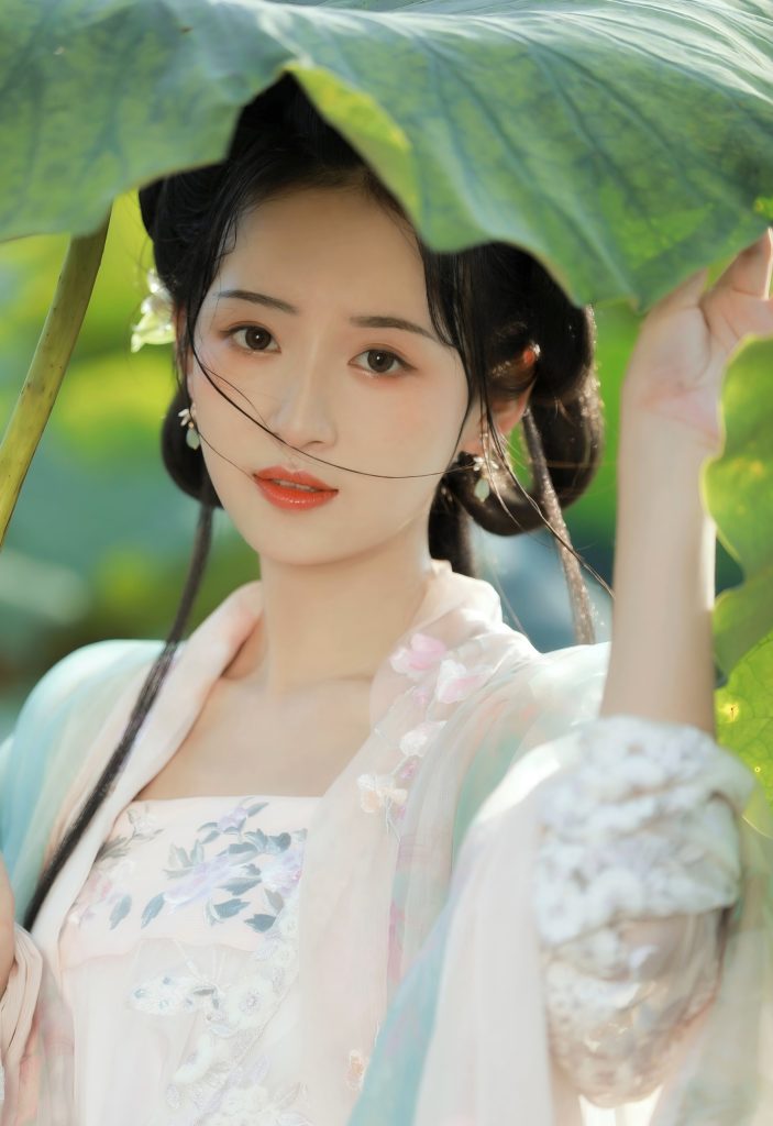 荷韵 - 作品作品 6/8 - 易姝专业作品摄影