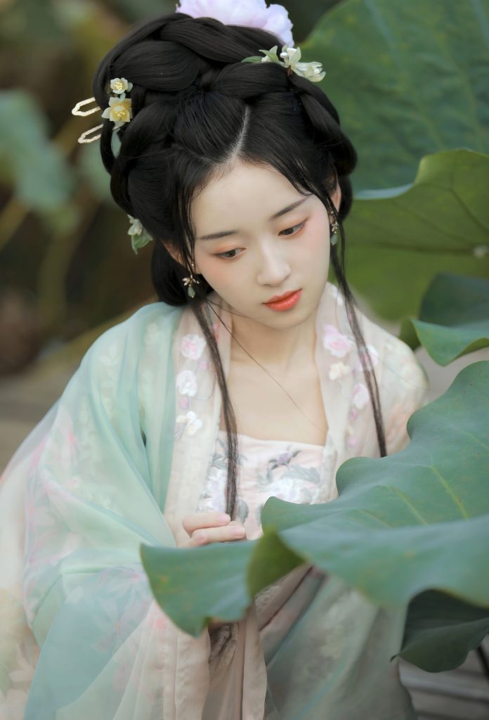荷韵 - 作品作品 7/8 - 易姝专业作品摄影